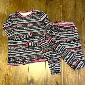 Cuddl Duds Girls Comfortech Stretch Poly 2pc. Long Sleeve Crew & Pant Set Size 8
